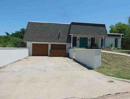 74Th, LAWTON, OK 73505