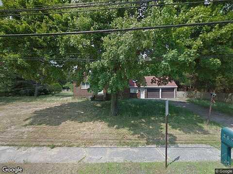 Little Plains, HUNTINGTON, NY 11743