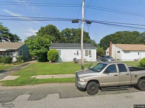 Essen, AMITYVILLE, NY 11701