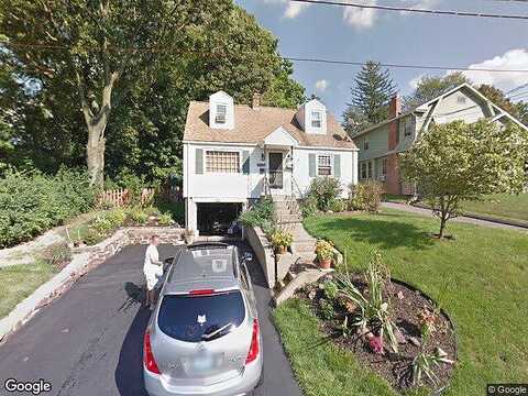 Columbus, MERIDEN, CT 06451