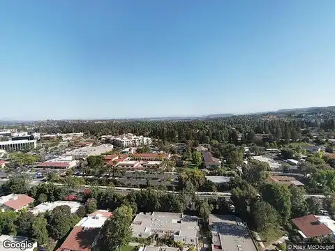 Via Mariposa, LAGUNA WOODS, CA 92637