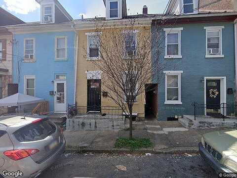 Warren, EASTON, PA 18042