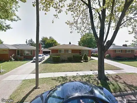 Dover, WARREN, MI 48089
