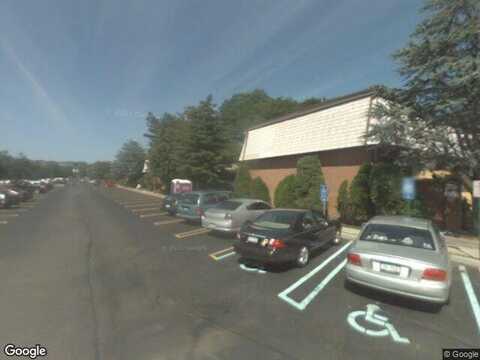 Heritage Dr, New City, NY 10956