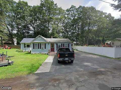 Summer, SOUTHWICK, MA 01077