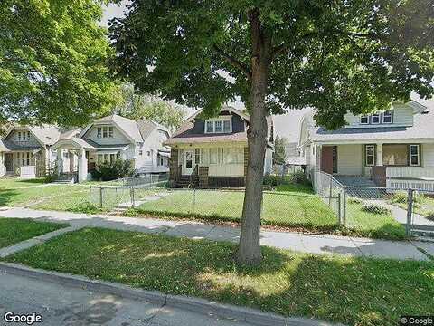 N 40Th St, MILWAUKEE, WI 53210