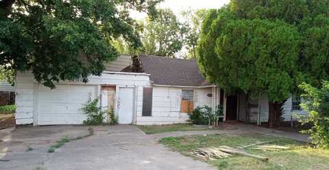 204 SW 16th St, Lawton, OK 73501