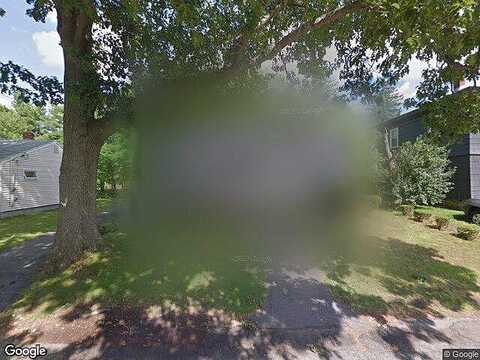 Hawthorne, METHUEN, MA 01844