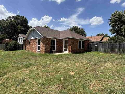 203 N 4th St, Cyril, OK 73029