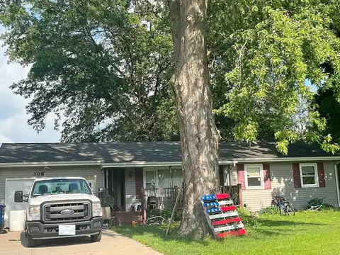 West, CAMBRIDGE, IL 61238