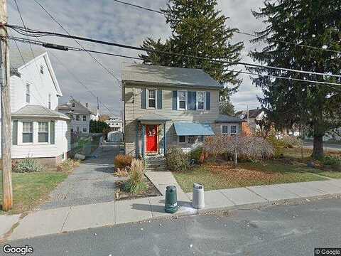 Hillside, HOLYOKE, MA 01040