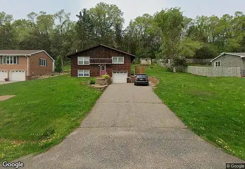 Quehl, LAKELAND, MN 55043