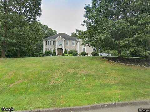 Governors, MADISON, CT 06443