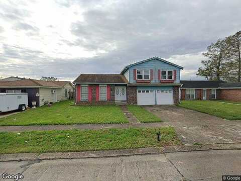 Eastview, HARVEY, LA 70058