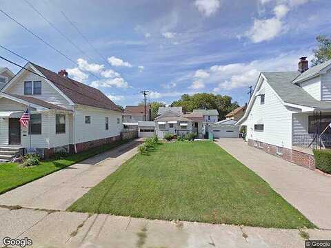 41St, NEWBURGH HEIGHTS, OH 44105