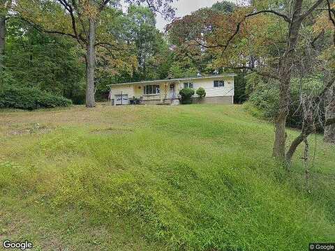 Christine, HACKETTSTOWN, NJ 07840