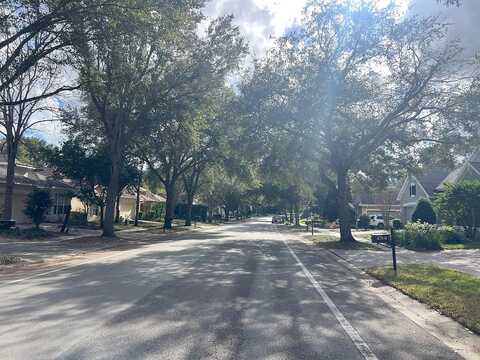 Victoria Hills, DELAND, FL 32724