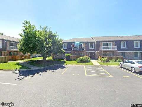 Kings Walk, ROLLING MEADOWS, IL 60008