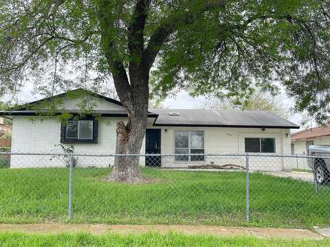 Maddux, SAN ANTONIO, TX 78227