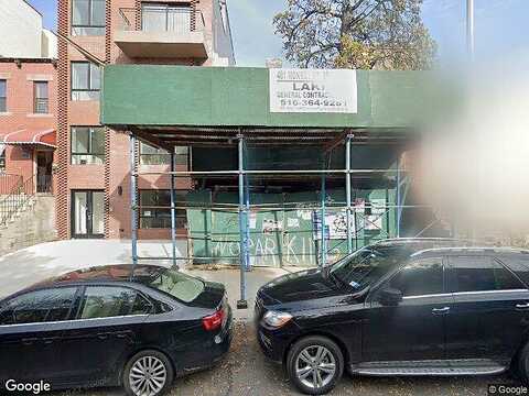 Monroe, BROOKLYN, NY 11221