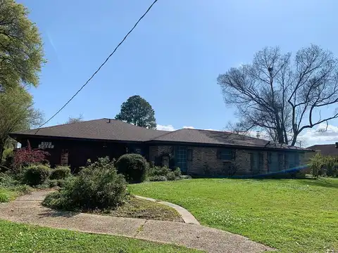 Chet, NEW IBERIA, LA 70560