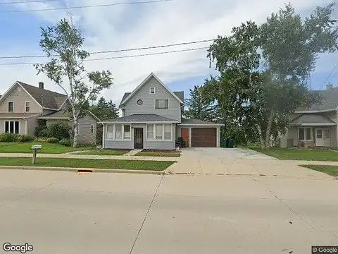 Main, JUNEAU, WI 53039