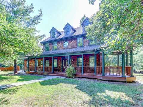 Weeks, MANORVILLE, NY 11949