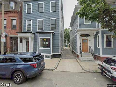 E 6Th St, South Boston, MA 02127