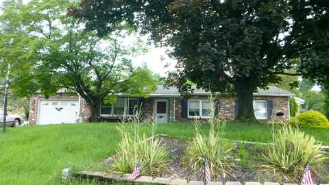 Executive, READING, PA 19606