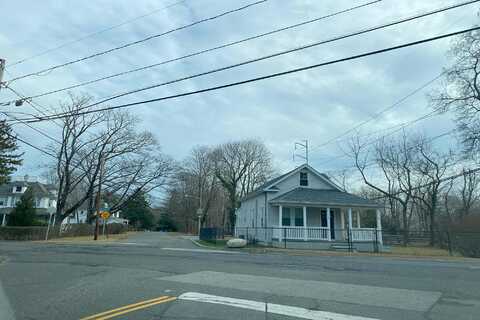 Boulevard, GREENLAWN, NY 11740