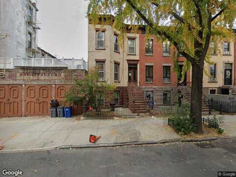 Decatur, BROOKLYN, NY 11233