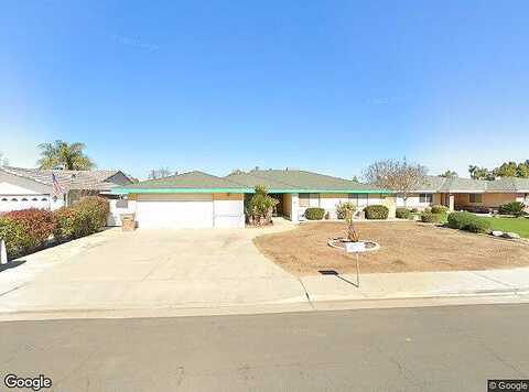Pinecone, BAKERSFIELD, CA 93308