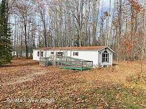W Spring Lake Ave, Lake, MI 48632