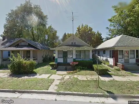 Broadway, BENTON HARBOR, MI 49022