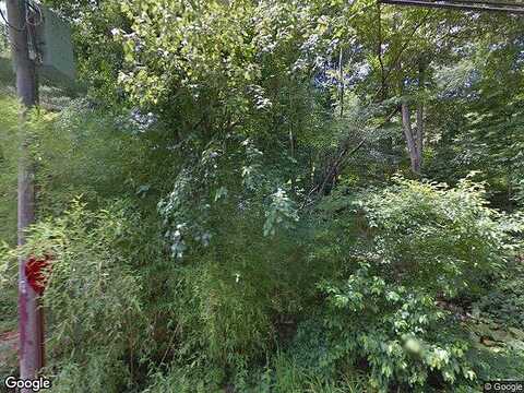 N Park Ave, EASTON, CT 06612