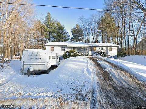 Traver, GANSEVOORT, NY 12831