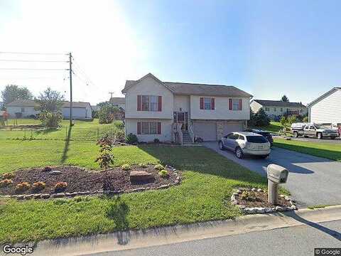 Jay, LEBANON, PA 17046