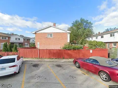 Dee, DES PLAINES, IL 60016