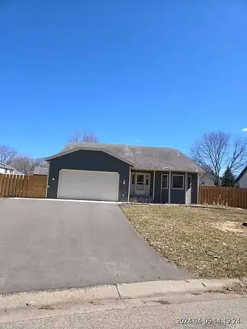 Jasmine, COTTAGE GROVE, MN 55016