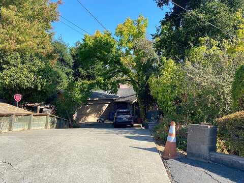 Mackie, MARTINEZ, CA 94553