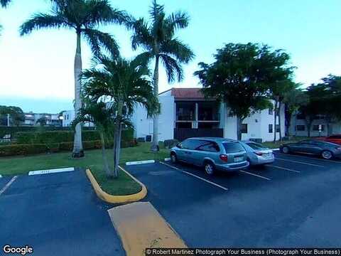 Fontainebleau Blvd, Miami, FL 33172