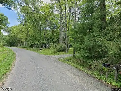 Bear Hollow, DEERFIELD, OH 44411