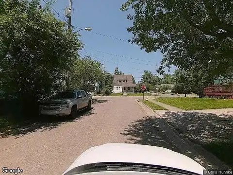 Minerva Pl, AKRON, OH 44320
