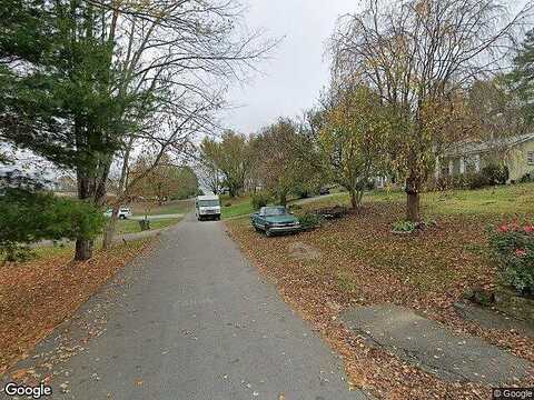 Poplar St, BYRDSTOWN, TN 38549