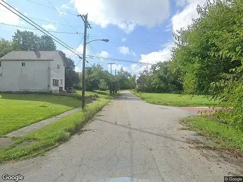 Ravenna Ave, YOUNGSTOWN, OH 44505