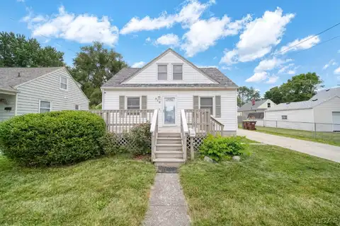 816 Sheffield, Adrian, MI 49221