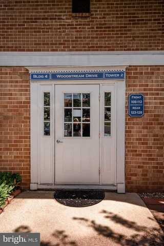 110 WOODSTREAM #CONDO 110, NORRISTOWN, PA 19403