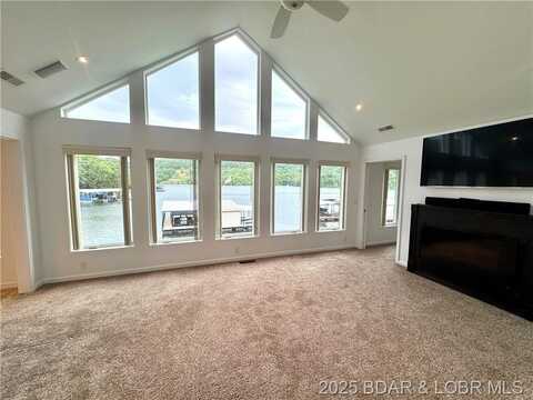 1366 Alcorn Hollow Road, Roach, MO 65787
