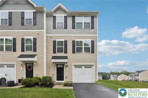 516 River Run, Allen Twp, PA 18067