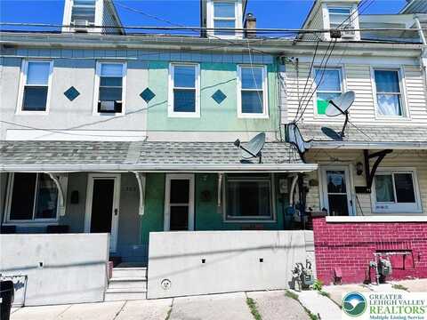 302 Church Street, Catasauqua Boro, PA 18032